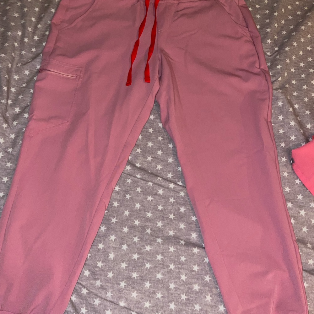 Large petite pink chalk joggers figs